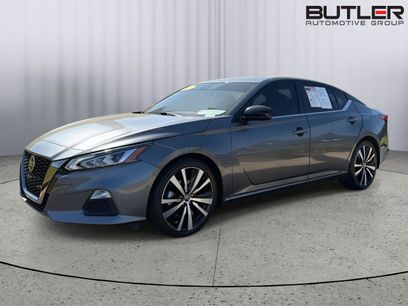 Used 2021 Nissan Altima 2.5 SR w/ SR Premium Package