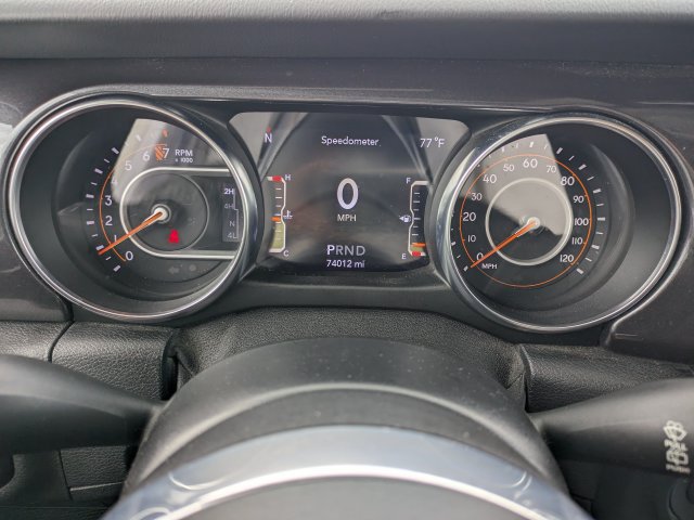 Used 2021 Jeep Wrangler Unlimited Sahara AWD/4WD image 21