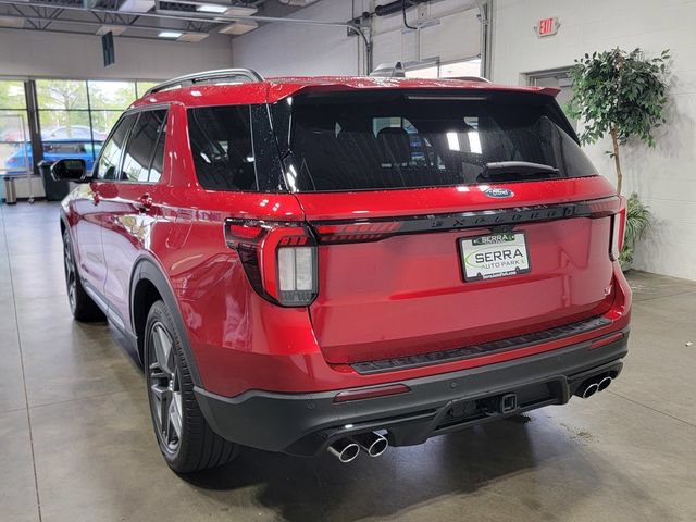 Used 2025 Ford Explorer ST w/ Sun And Sound Package AWD/4WD image 7