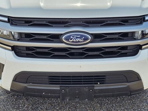 Used 2022 Ford Expedition Max XLT RWD image 6