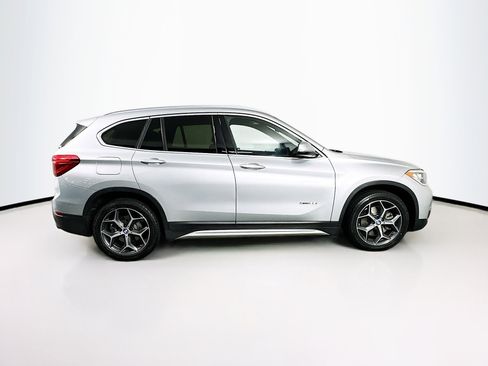 Used 2018 BMW X1 sDrive28i image 10