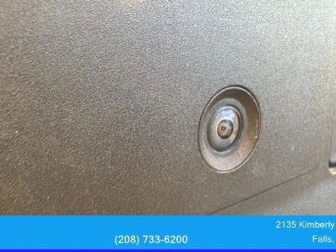 Used 2024 Ford F350 Platinum w/ FX4 Off-Road Package image 13