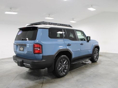 Used 2026 Toyota Land Cruiser w/ Premium Package AWD/4WD image 9