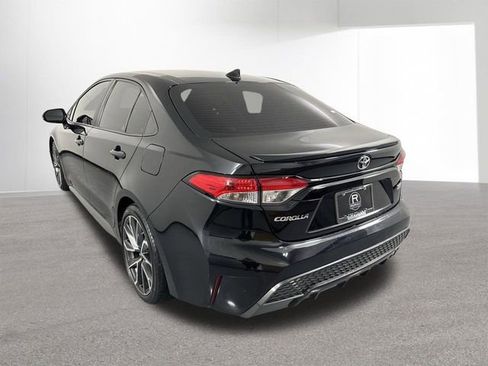 Used 2021 Toyota Corolla SE w/ Carpet Mat Package (TMS) FWD image 30