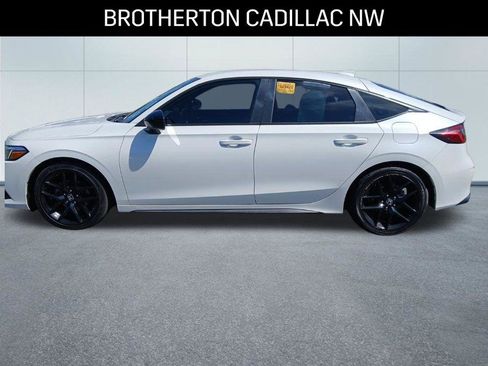 Used 2022 Honda Civic Sport image 2