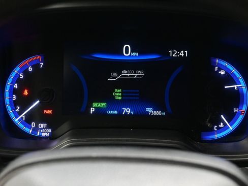 Used 2022 Toyota Corolla LE FWD image 23