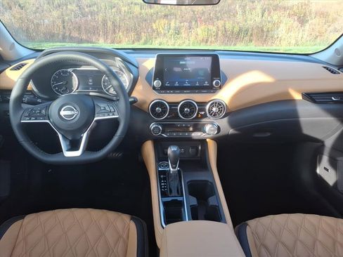 New 2025 Nissan Sentra SV w/ SV Premium Package image 11