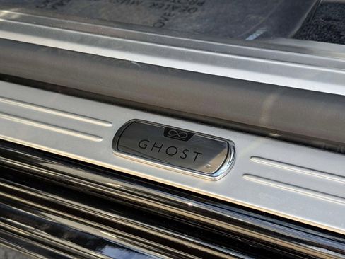 Used 2020 Rolls-Royce Ghost Black Badge image 42