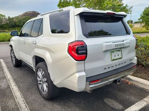 Used 2026 Toyota 4Runner Limited AWD/4WD image 4