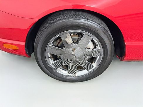 Used 2003 Ford Thunderbird RWD image 26