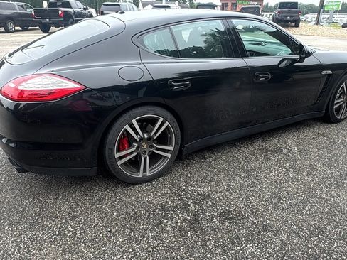 Used 2013 Porsche Panamera GTS AWD/4WD image 6