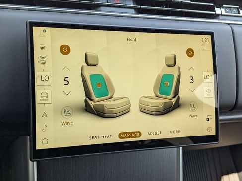 New 2026 Land Rover Range Rover SE AWD/4WD image 16