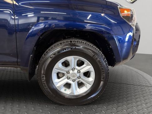 Used 2017 Toyota 4Runner SR5 image 22