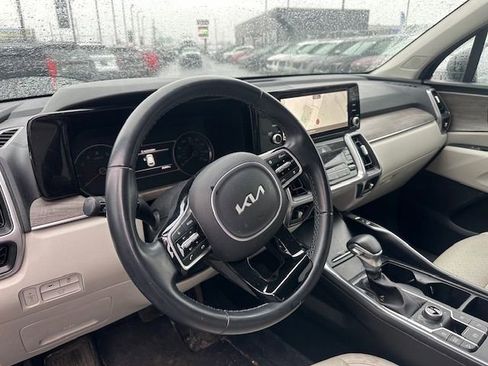 Certified 2023 Kia Sorento X-Line EX image 10