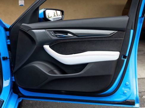 Used 2022 Cadillac CT5 V Blackwing w/ Parking Package image 27