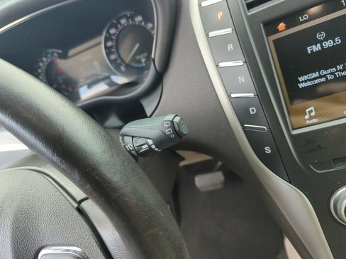 Used 2017 Lincoln MKC Premiere AWD/4WD image 24