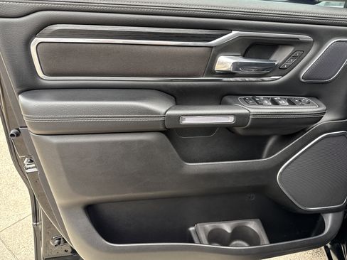 Used 2023 RAM 1500 Laramie image 10