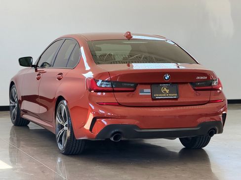 Used 2021 BMW 330i Sedan w/ Executive Package image 4