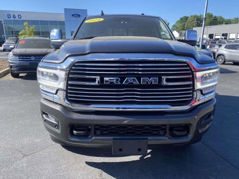 Used 2024 RAM 2500 Laramie w/ Safety Group AWD/4WD image 2