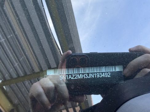 Used 2018 Nissan Murano SL w/ Moonroof Package image 42