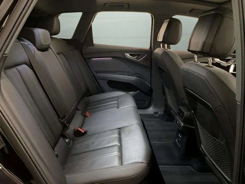 Used 2024 Audi Q4 e-tron Premium Plus w/ Premium Plus image 70