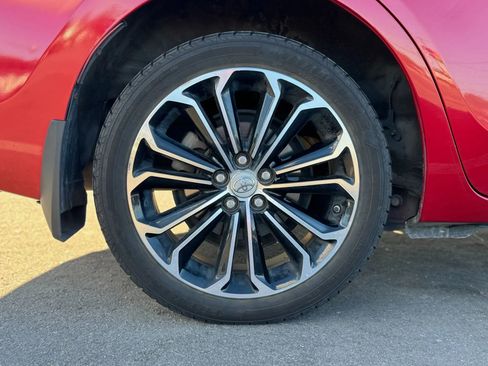 Used 2015 Toyota Corolla S image 14