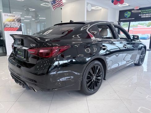 Used 2018 INFINITI Q50 Luxe w/ Essential Package (3.0T Luxe) AWD/4WD image 12