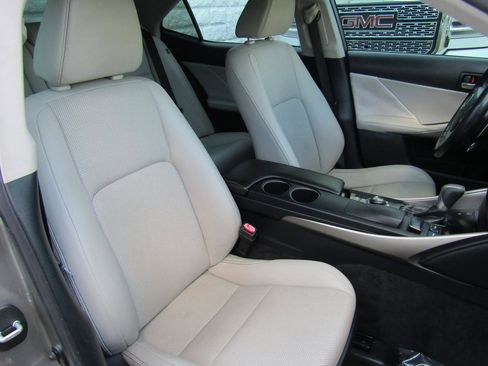 Used 2014 Lexus IS 350 w/ Navigation Package RWD image 12