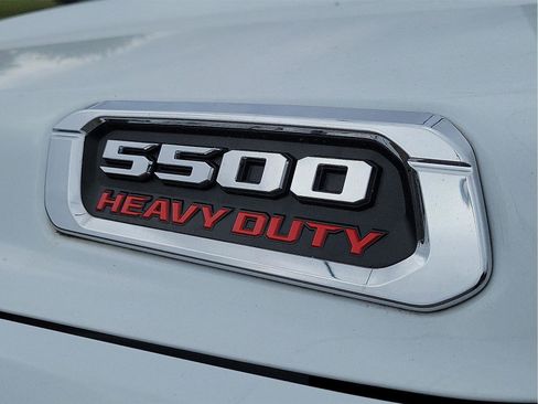 New 2024 RAM 5500 Tradesman image 15