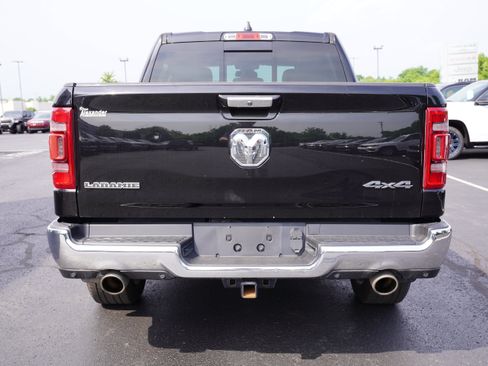 Used 2019 RAM 1500 Laramie AWD/4WD image 7