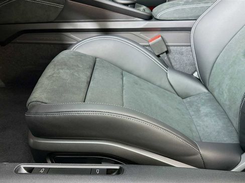 New 2026 Porsche 911 GT3 image 12