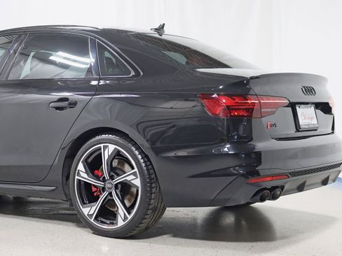 Used 2023 Audi S4 Prestige image 10