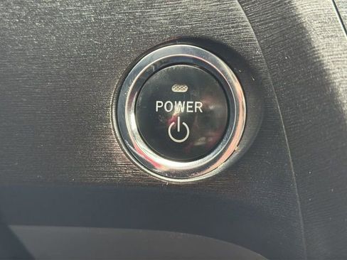 Used 2011 Toyota Prius Three image 19