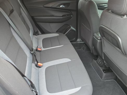 New 2025 Chevrolet TrailBlazer LT w/ Convenience Package image 38