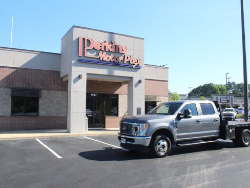 Used 2022 Ford F350 XL w/ STX Appearance Package AWD/4WD image 32