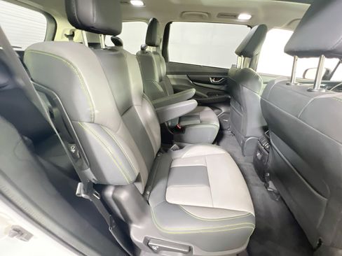 Used 2023 Subaru Ascent Onyx Edition Limited AWD/4WD image 28
