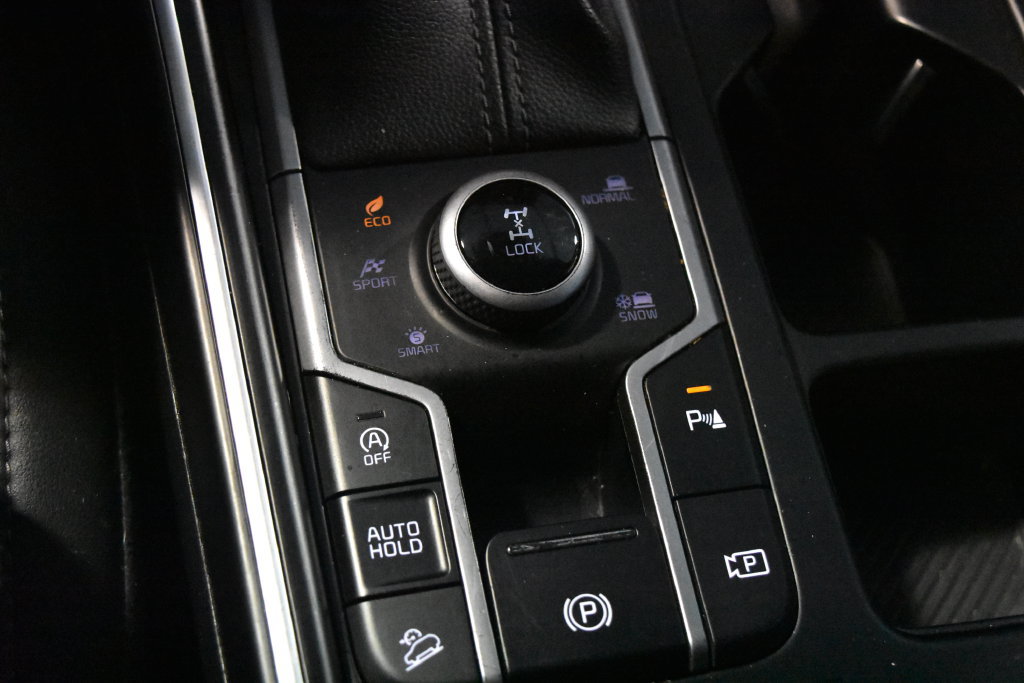 Used 2024 Kia Sorento S AWD/4WD image 18