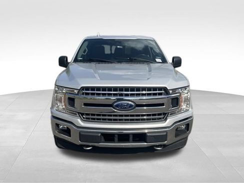 Used 2018 Ford F150 XLT w/ Equipment Group 302A Luxury AWD/4WD image 4