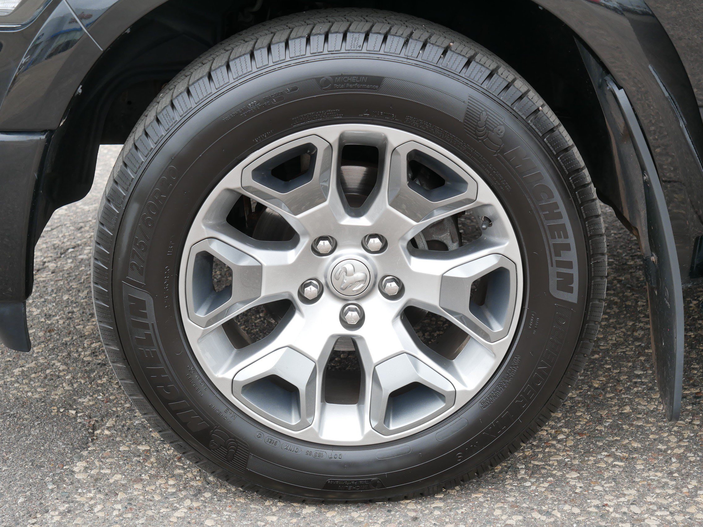 Used 2018 RAM 1500 Limited AWD/4WD image 15