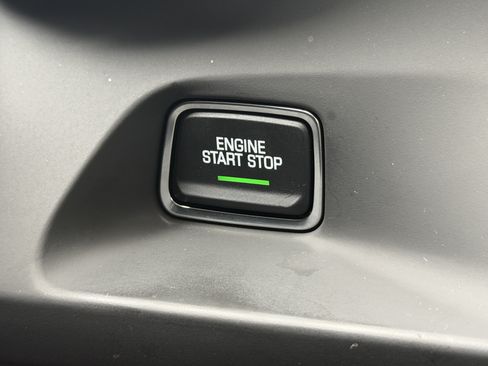 Used 2023 Chevrolet Camaro SS RWD image 29
