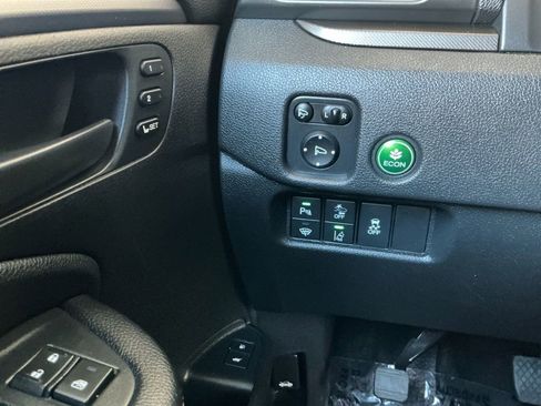 Used 2022 Honda Passport TrailSport image 19