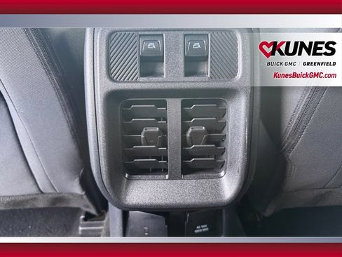 Used 2025 Ford Bronco Big Bend AWD/4WD image 32