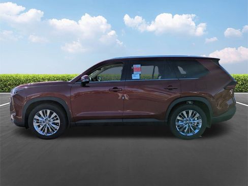 New 2026 Toyota Grand Highlander Platinum image 7