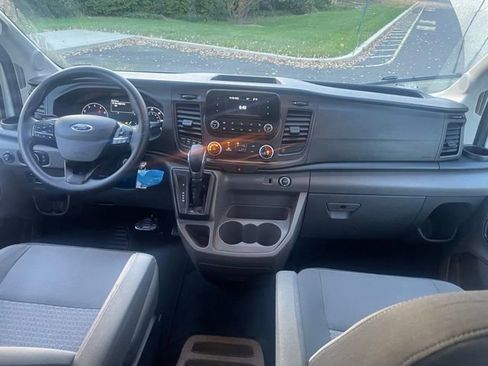 Used 2021 Ford Transit 350 XLT image 15