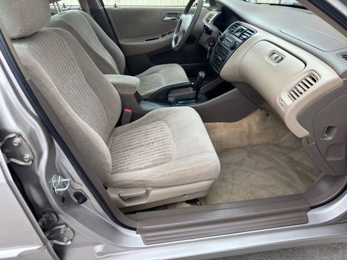 Used 1998 Honda Accord EX image 15