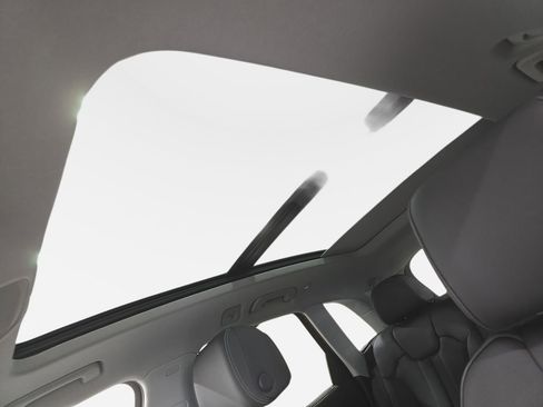 Used 2023 Audi Q5 2.0T Prestige image 27