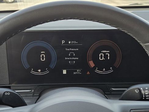 Used 2025 Hyundai Kona SEL image 15