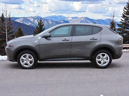 Used 2024 Dodge Hornet GT w/ Cold Weather Group image 3