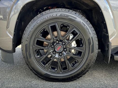 Used 2024 Toyota Sequoia SR5 AWD/4WD image 7