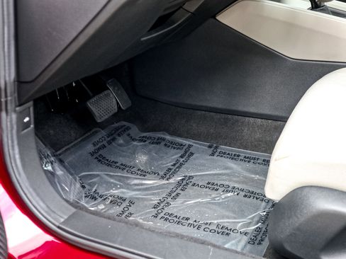 Certified 2025 Honda Accord LX image 17